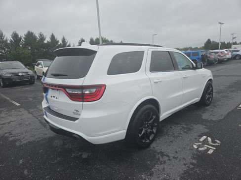Used 2022 Dodge Durango R/T w/ Tow 'N Go Package AWD/4WD image 17