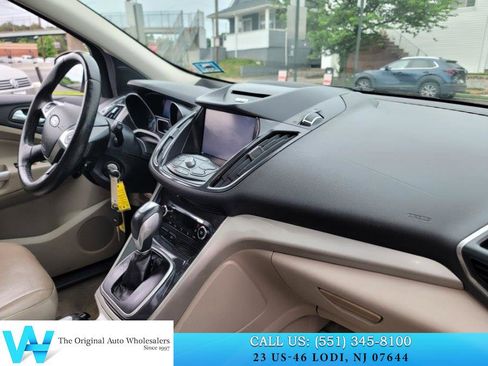 Used 2013 Ford Escape SEL AWD/4WD image 16