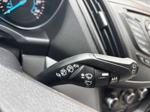 Used 2015 Ford Escape SE FWD image 47