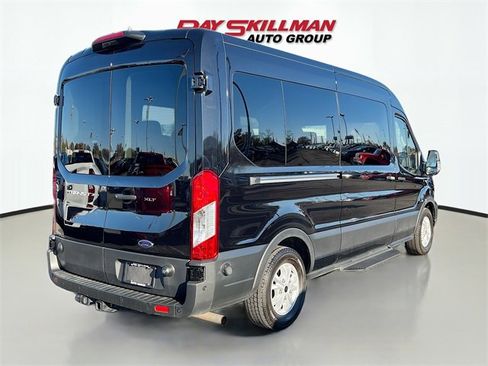 Used 2024 Ford Transit 350 XLT image 7