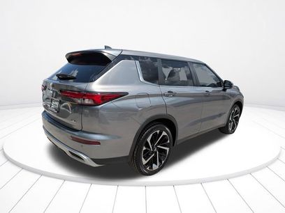 Used 2022 Mitsubishi Outlander SE