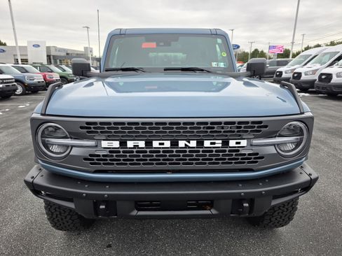 New 2025 Ford Bronco Badlands image 8