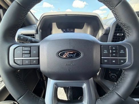 New 2026 Ford F150 XLT w/ XLT Black Appearance Package AWD/4WD image 31