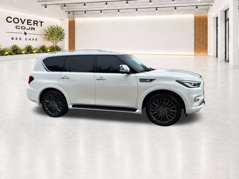 Used 2023 INFINITI QX80 Sensory w/ Cargo Package AWD/4WD image 14