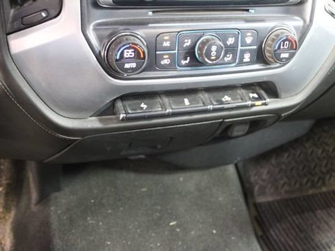 Used 2017 GMC Sierra 1500 SLE w/ Max Trailering Package AWD/4WD image 19