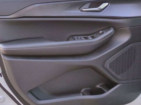 New 2026 Jeep Grand Cherokee Laredo X AWD/4WD image 12