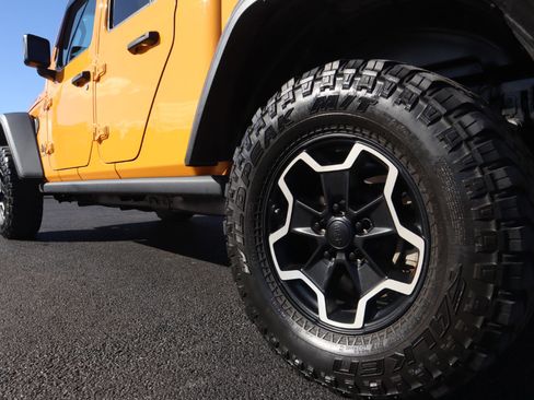 Used 2021 Jeep Gladiator Rubicon image 24