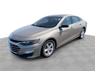 Used 2023 Chevrolet Malibu LT w/ Driver Confidence Package image 1