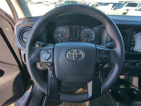 Used 2020 Toyota Tacoma SR image 21