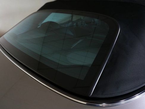 Used 2005 Mercedes-Benz CLK 500 Cabriolet image 32