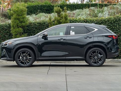 New 2026 Lexus NX 450h+ Luxury image 5