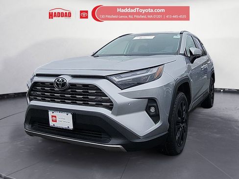 Certified 2022 Toyota RAV4 Limited image 1