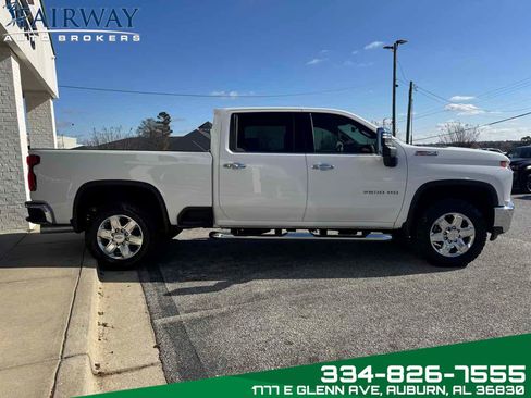 Used 2020 Chevrolet Silverado 2500 LTZ w/ LTZ Premium Package image 5