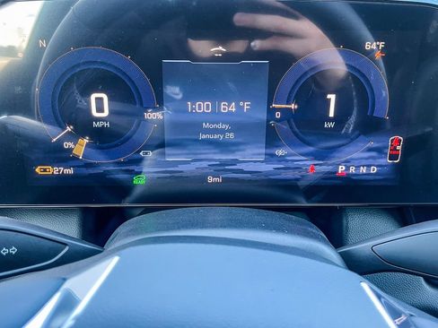 New 2026 Chevrolet Equinox EV LT image 21