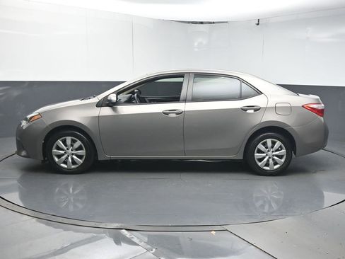 Used 2016 Toyota Corolla L image 5