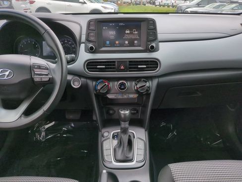 Used 2021 Hyundai Kona SEL FWD image 16