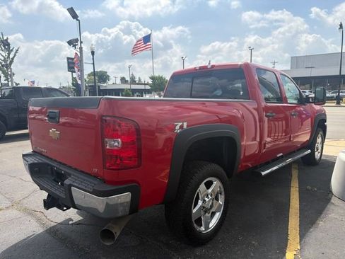 Used 2014 Chevrolet Silverado 2500 LT w/ Interior Plus Package AWD/4WD image 6