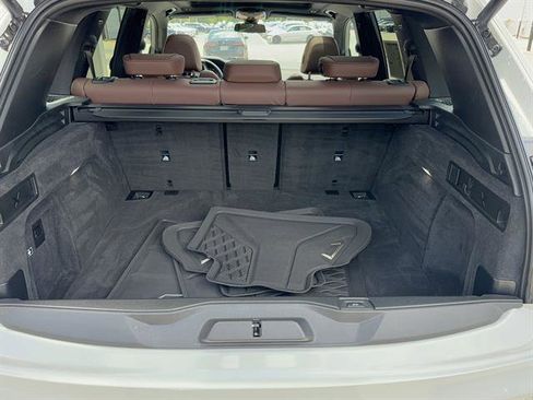 Used 2022 BMW X5 xDrive40i w/ Parking Assistance Package AWD/4WD image 5