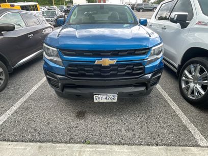 Used 2022 Chevrolet Colorado W/T w/ Custom Special Edition