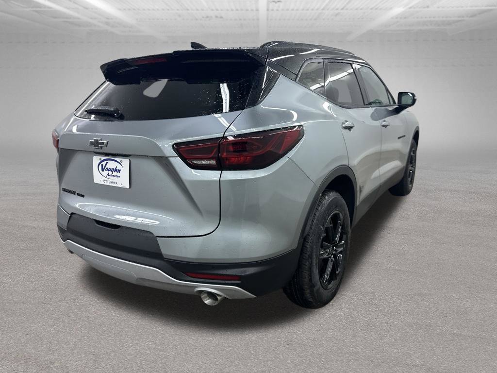 New 2026 Chevrolet Blazer LT w/ Midnight/Sport Edition AWD/4WD image 13