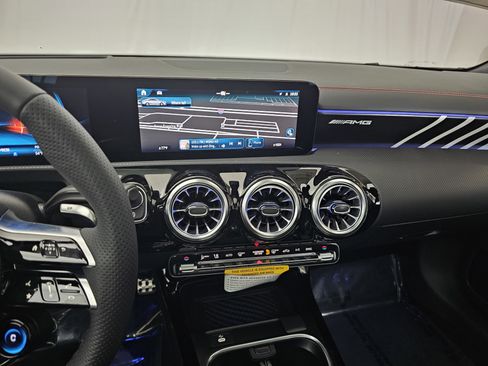 New 2026 Mercedes-Benz CLA 35 AMG 4MATIC image 33