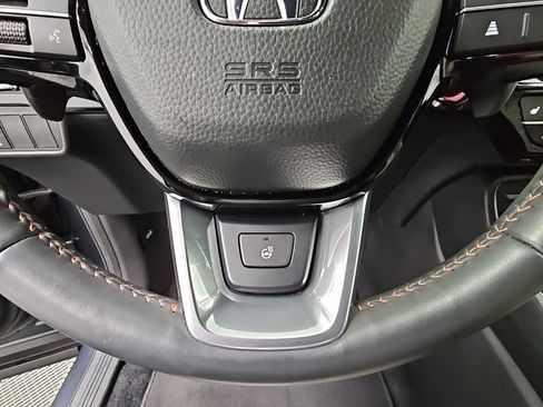 Used 2025 Honda CR-V Sport Touring image 29