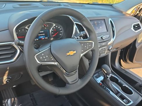 Used 2024 Chevrolet Equinox LT w/ LPO, Floor Liner Package AWD/4WD image 19
