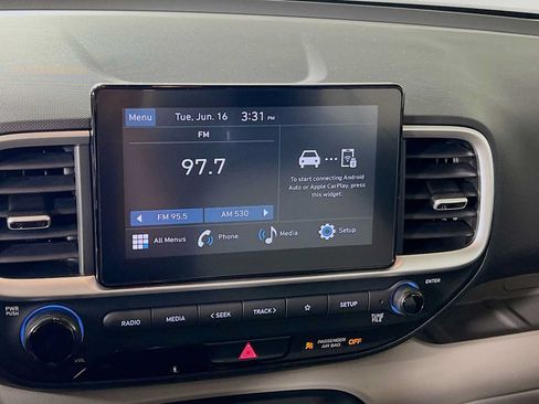 Certified 2026 Hyundai Venue SEL FWD image 13