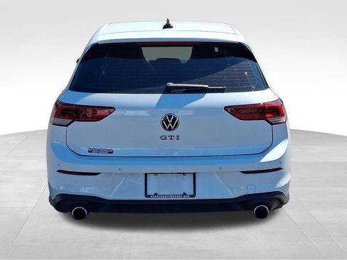 Used 2022 Volkswagen GTI SE FWD image 5