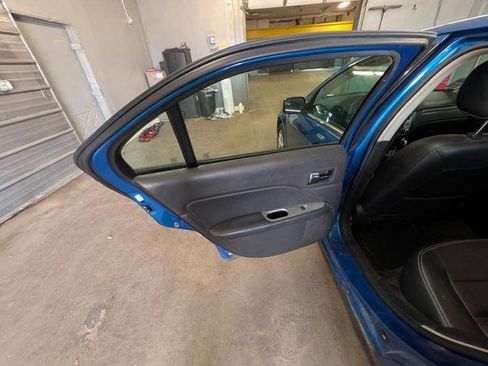 Used 2011 Ford Fusion SEL w/ 301A Rapid Spec Order Code FWD image 22