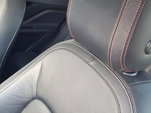 Used 2018 Jaguar F-PACE Prestige image 14