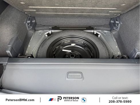 Used 2022 Volkswagen Tiguan SE R-Line AWD/4WD image 10