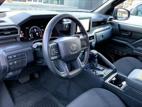 Used 2025 Toyota Tacoma SR5 image 17