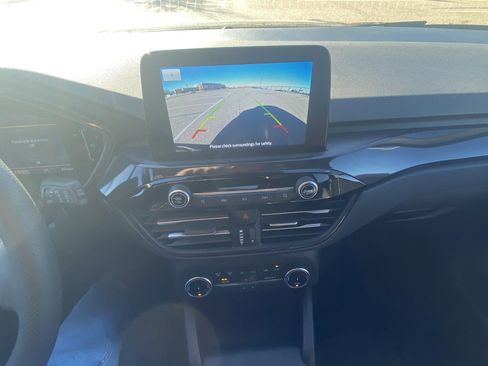 Used 2025 Ford Escape ST-Line image 23