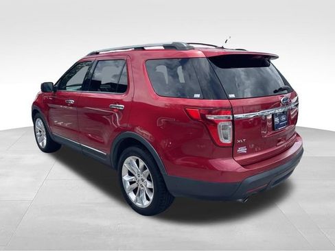 Used 2012 Ford Explorer XLT FWD image 6