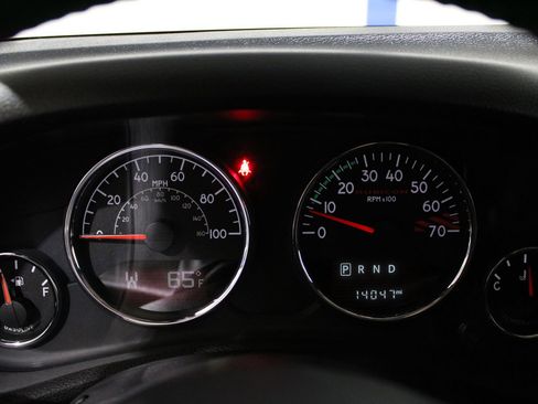 Used 2017 Jeep Wrangler Rubicon image 26