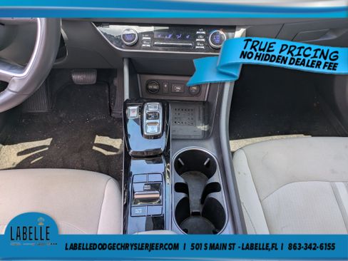 Used 2021 Hyundai Sonata SEL w/ Convenience Package FWD image 18