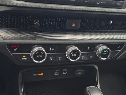 Used 2023 Honda CR-V Sport image 9