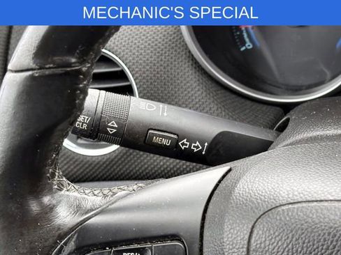 Used 2014 Chevrolet Cruze LT w/ Technology Package image 23