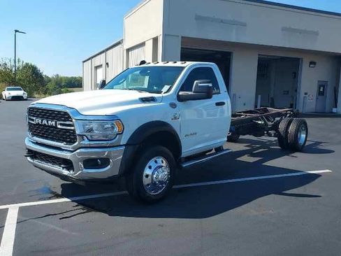 Used 2024 RAM 5500 SLT w/ Quick Order Package 2YG SLT image 1