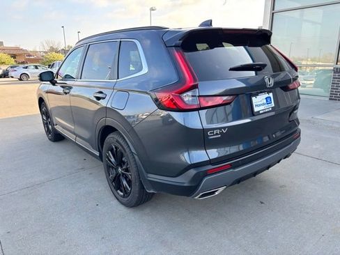 Certified 2025 Honda CR-V Sport Touring image 7