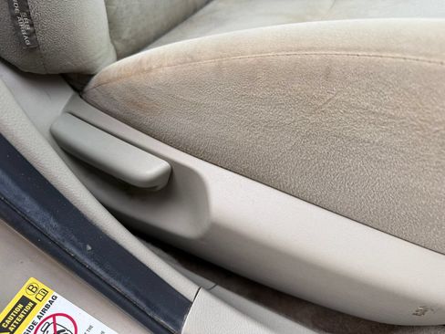 Used 2009 Toyota Corolla FWD image 38
