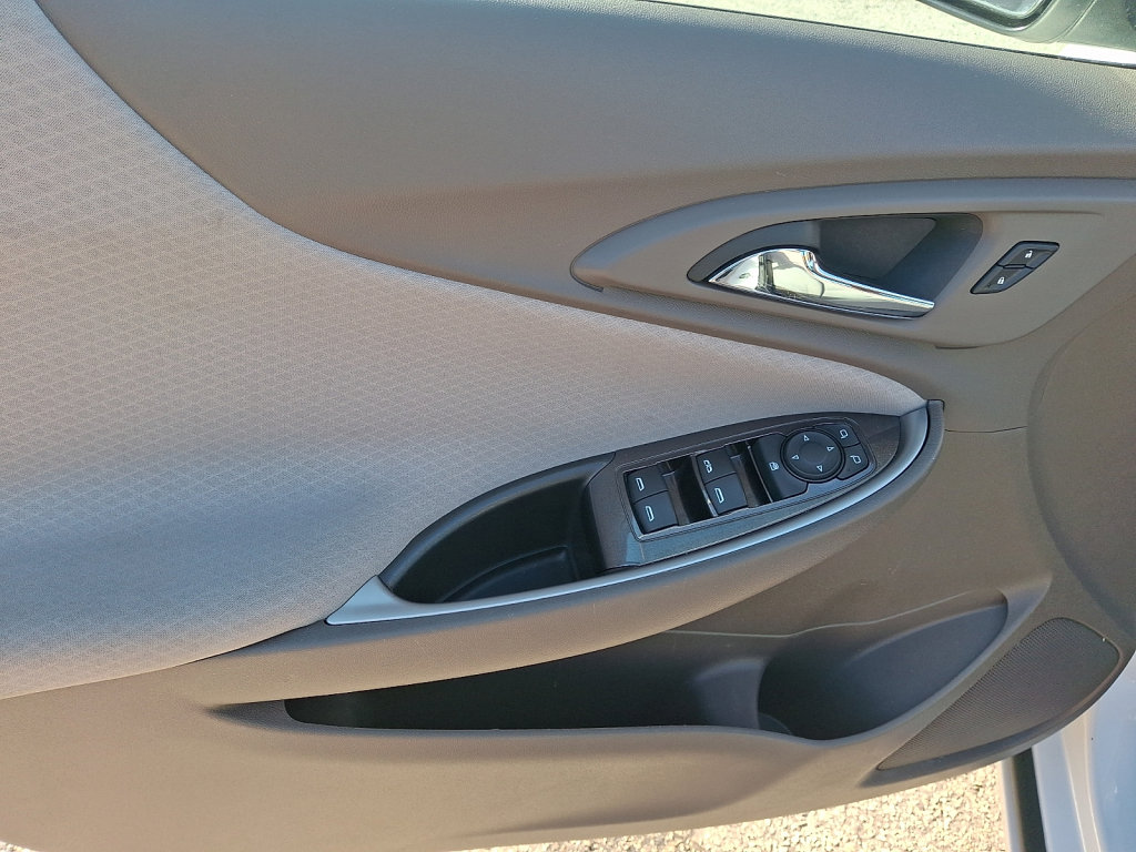 Used 2025 Chevrolet Malibu LT FWD image 26