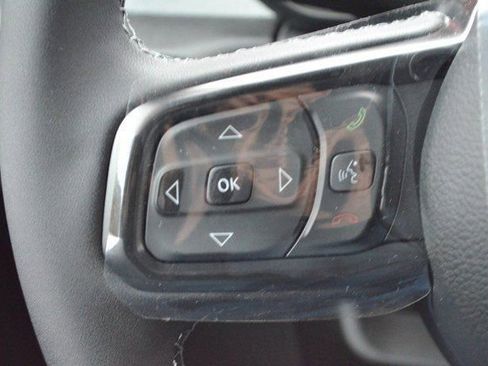 New 2026 Jeep Gladiator Sport image 17