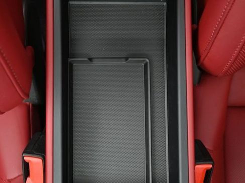 Certified 2023 Porsche 911 Carrera S RWD image 18