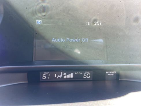 Used 2014 Honda Crosstour EX-L image 18