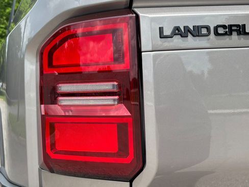Used 2024 Toyota Land Cruiser AWD/4WD image 39
