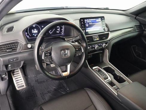 Used 2022 Honda Accord Sport image 7