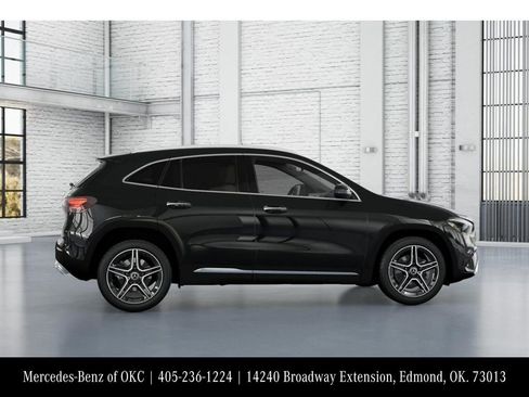 New 2026 Mercedes-Benz GLA 250 4MATIC image 17