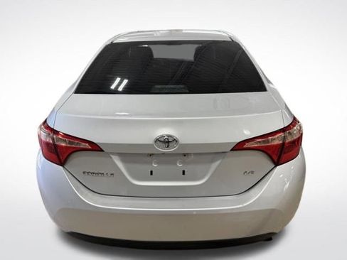 Used 2017 Toyota Corolla LE image 24